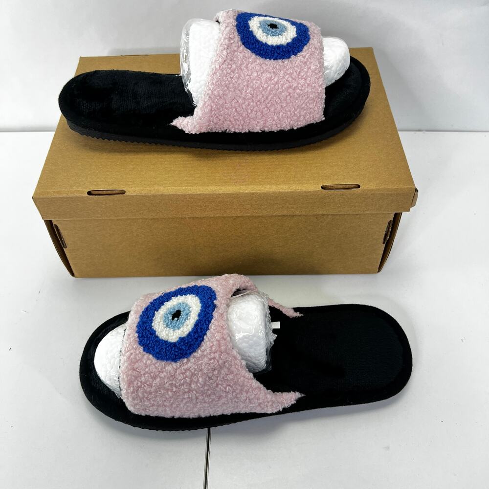 Pink Sherpa Evil Eye Slippers 8 NWT